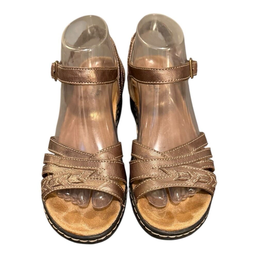 Clarks bendable Women's Leather Sandals Bronze criss cross wedges shoes Size 8M